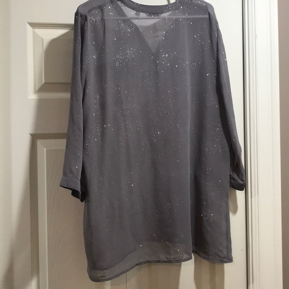 3/$20
New Reitman’s Sparkly Blouse - Picture 4 of 4